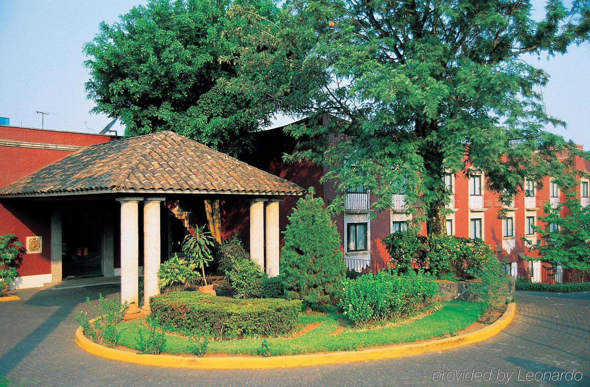 Fiesta Inn Xalapa Exterior photo